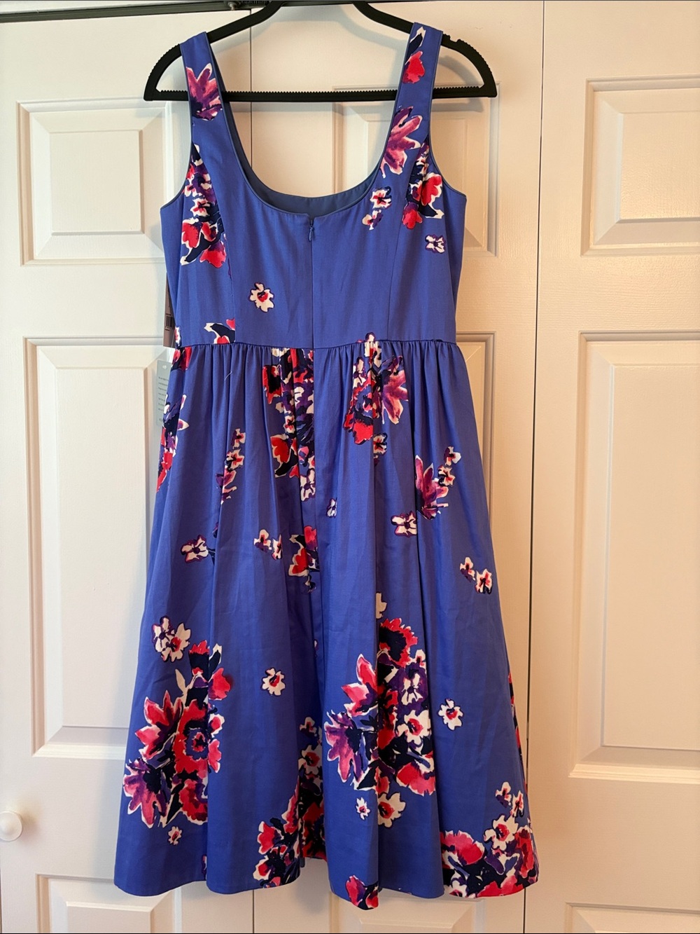 Donna Morgan Blue Floral Fit-and-Flare Dress with Pink & Red Blooms